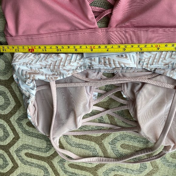 Lot of 2 Victoria Secret Bralettes - Picture 7 of 10